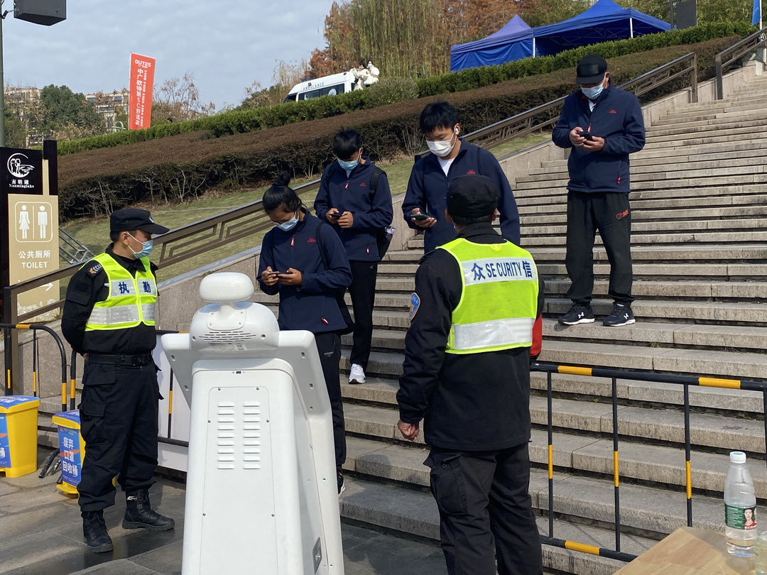 入口处|“国字号”赛事在丽水举行，疫情防控措施很到位