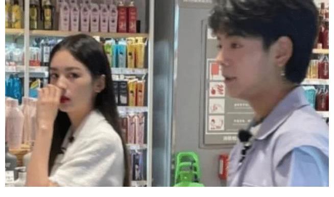 向往生活|《中餐厅5》放映时间以出!全员海报亮相,龚俊坐在最边上!