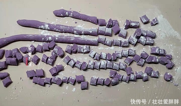 自己在家做好喝甜品,一揉一煮料多味美,粗细搭配冷热皆宜