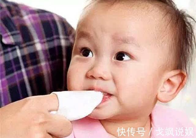 宝妈|宝宝出牙时，宝妈容易陷入的4个误区，提前学习让娃牙齿更健康