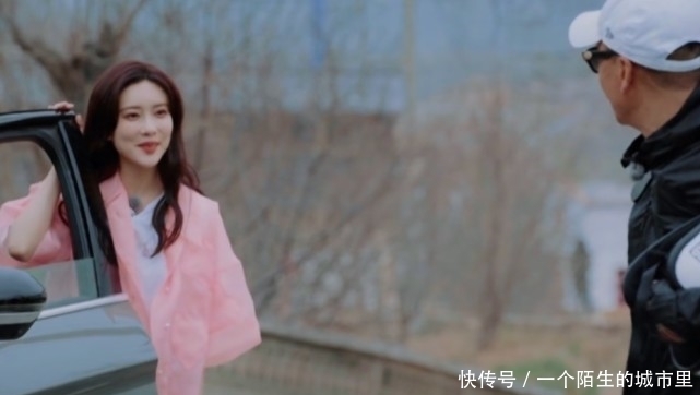 李雪琴 不会吧,《五十公里桃花坞》这么尴尬的节目真的有人看吗