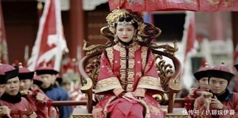 最终|她是历史小燕子的原型,深受皇帝宠爱,却最终嫁给了和珅的儿子