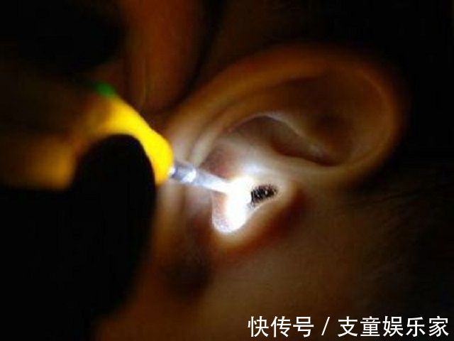 奶奶|6岁女孩耳朵半夜进虫子,奶奶接下来的操作,医生都连连称赞!