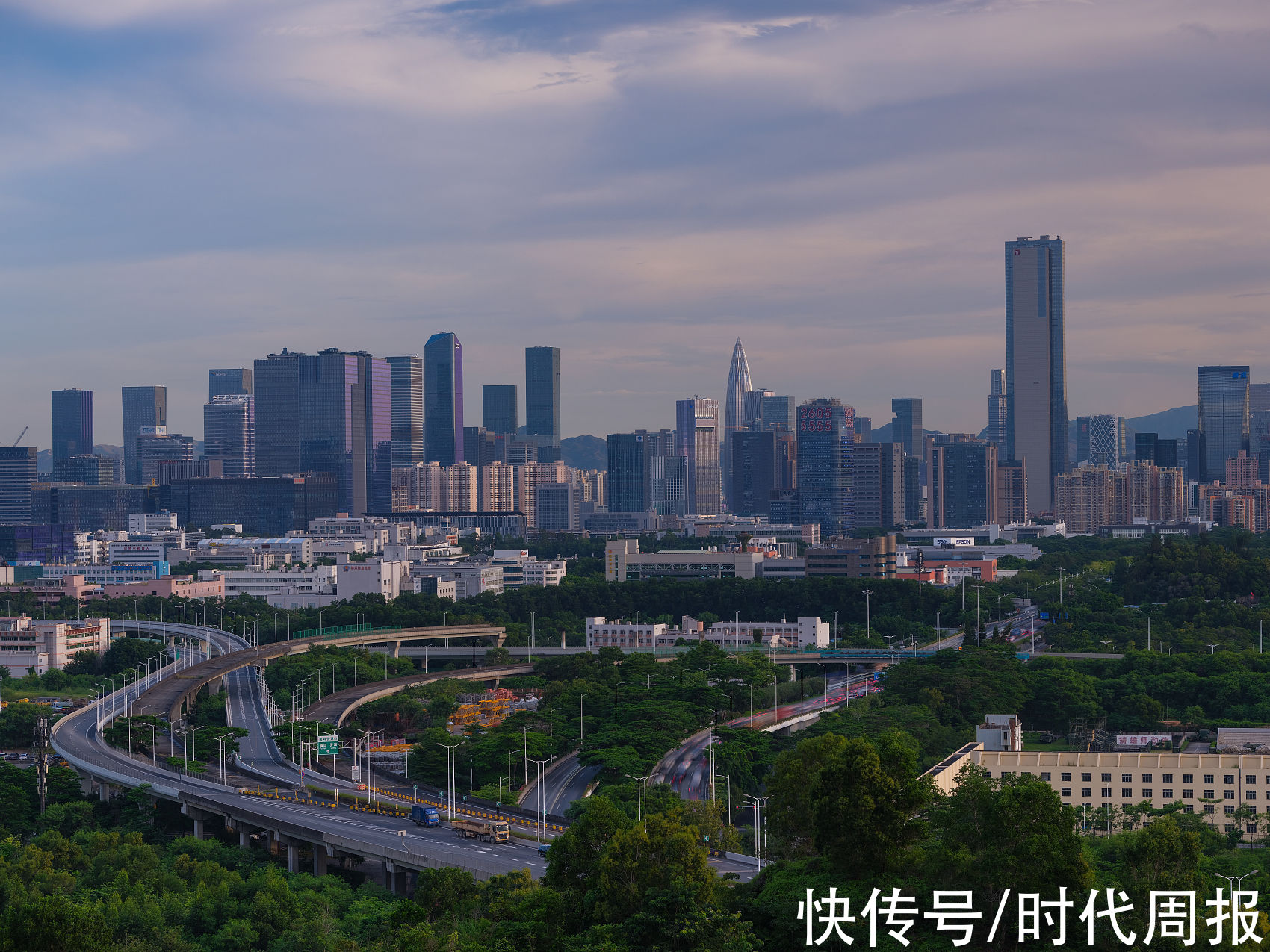 老杨|腾讯加倍员工住房补贴至4000元，深圳南山房东乐开花