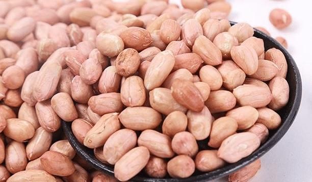 “红皮和白皮”花生有什么不同？除了颜色不一样，还有3点差异