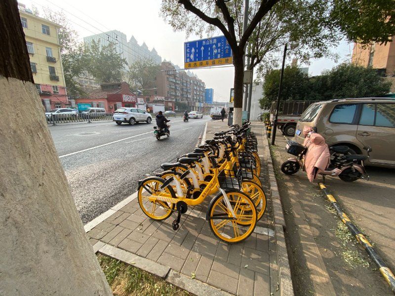 摩拜单车|颜色少了价格涨了：济南共享单车迎来“黄、蓝、青”三色时代