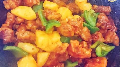 做咕噜肉，原来腌制和挂糊是关键！酸甜惹味，外酥肉咸鲜，真下饭