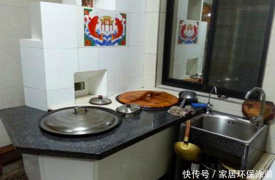 自建房|闺蜜婆家的农村自建房,吹牛说花了500万,大家看值不值?