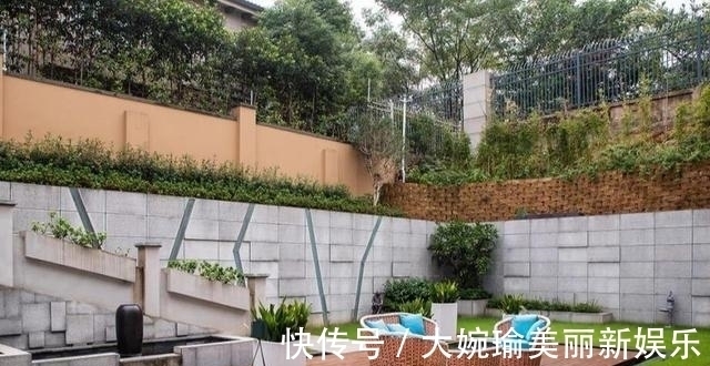 院子|带地下室的别墅有救了，只需要往下挖一层，实用又漂亮