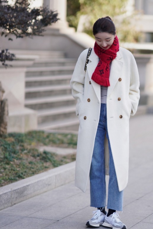 短靴|今年冬天大衣就要穿“奶油白”,温柔优雅还显白,清新时髦又保暖