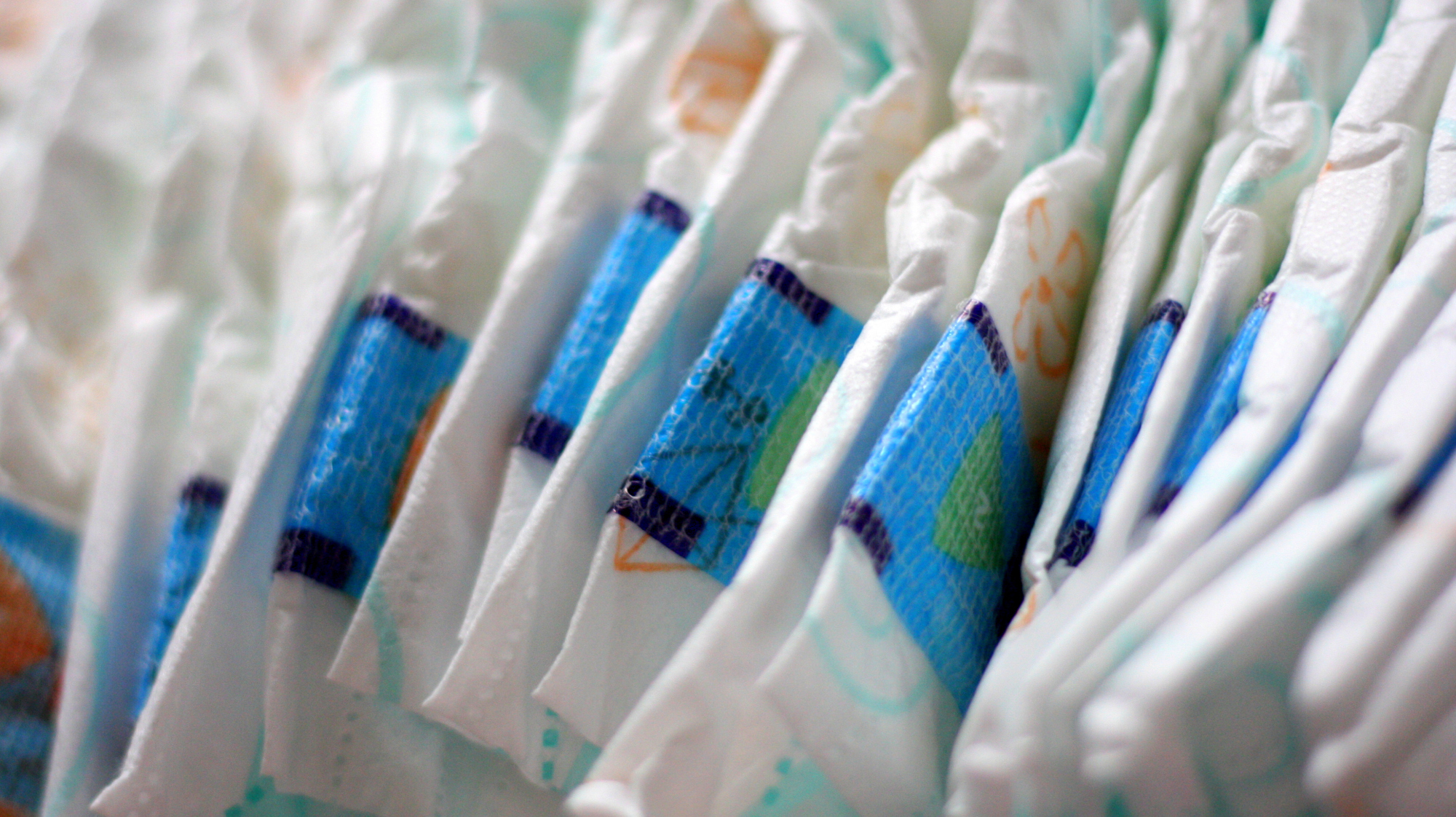 误区|给宝宝换纸尿裤的6个误区,宝妈要牢记,不然影响孩子健康