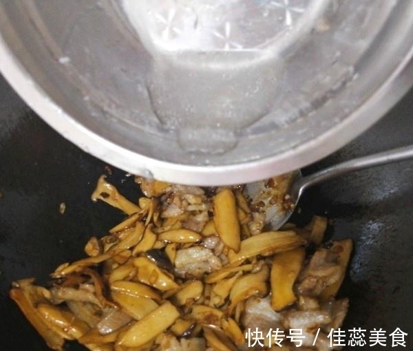 好吃|夏天，宁可不吃大鱼大肉，也要吃这菜，祛脂降压，比肉还好吃！