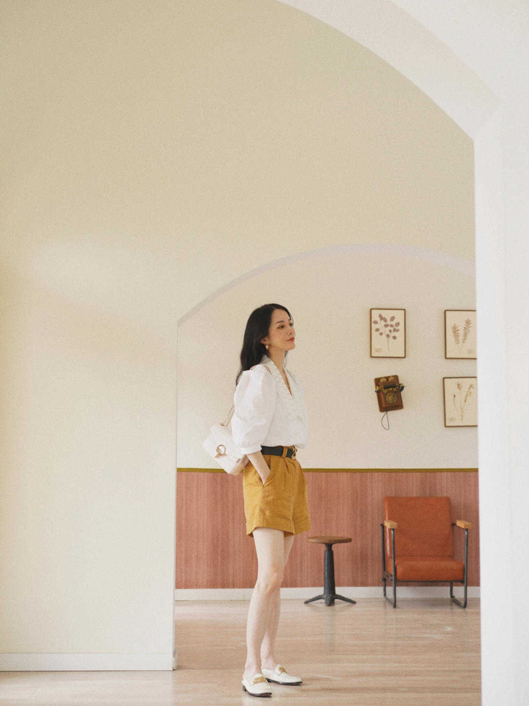 线条|腿粗腰粗怎么穿才显瘦?这几个小技巧值得看看,学到就是赚到