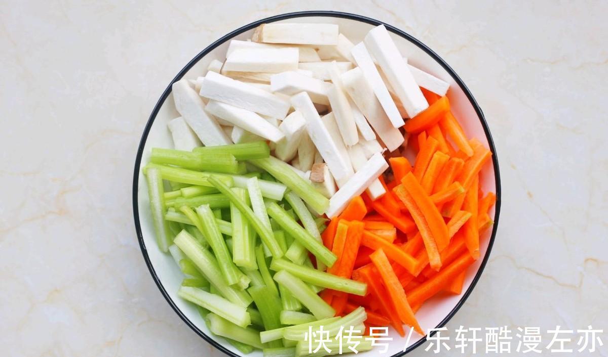 鲜美|3种素菜搭配在一起炒，鲜美又营养，味道清新爽口，给肉都不换