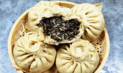 好吃|这菜晒干后，比新鲜的好吃太多，一次晒上30斤，随吃随取，真省事