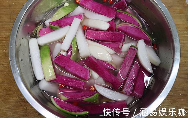 做法|冬季我家爱吃这款腌萝卜,脆爽开胃,做法简单,腌1天即可开吃