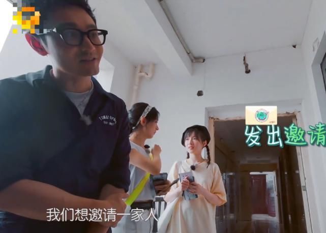 《中餐厅》黄晓明赵丽颖揽客被认出,他的第一反应暴露素养