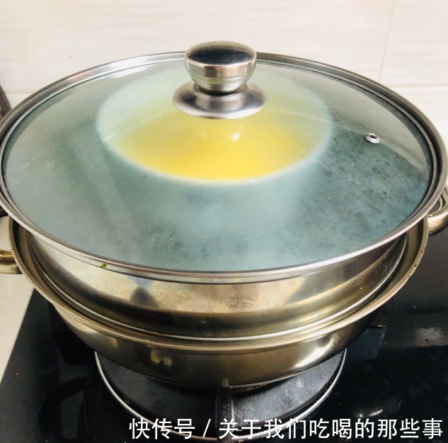要点|蒸鸡蛋羹不要直接加水，先弄懂3要点，出锅滑嫩鲜美，光滑无气孔