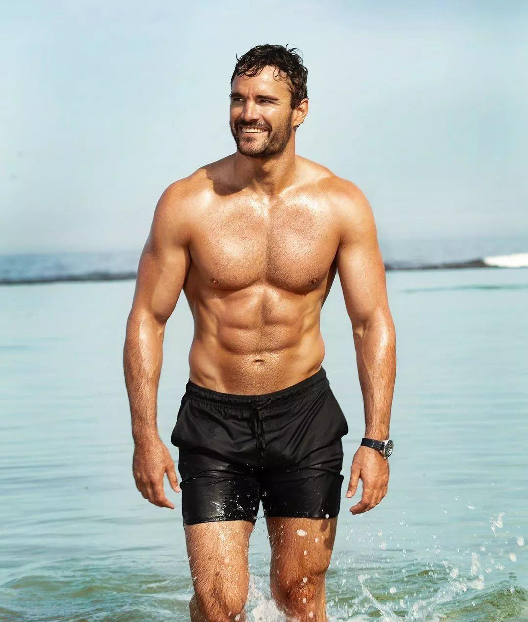 妮可·舒辛格的男朋友,一米八八的时尚男