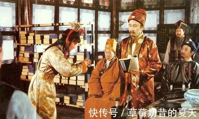 忠顺王&贾宝玉和贾政闯下弥天大祸，贾母和贾政做一场戏，让贾府躲过危机