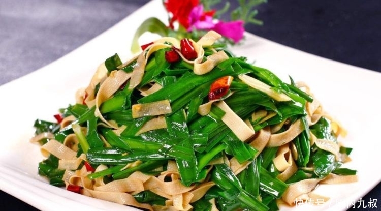 解馋|蒜苗5种最好吃的家庭做法,简单美味又解馋,看看你喜欢吃哪种?