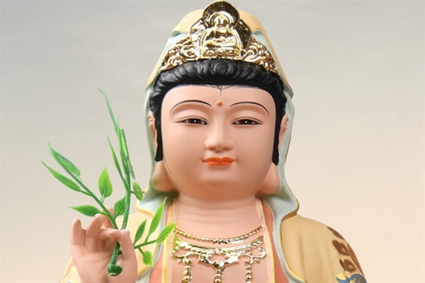 杨柳!南天门上,观音菩萨抛下玉净瓶,孙悟空会怎样?难怪太上老君阻止