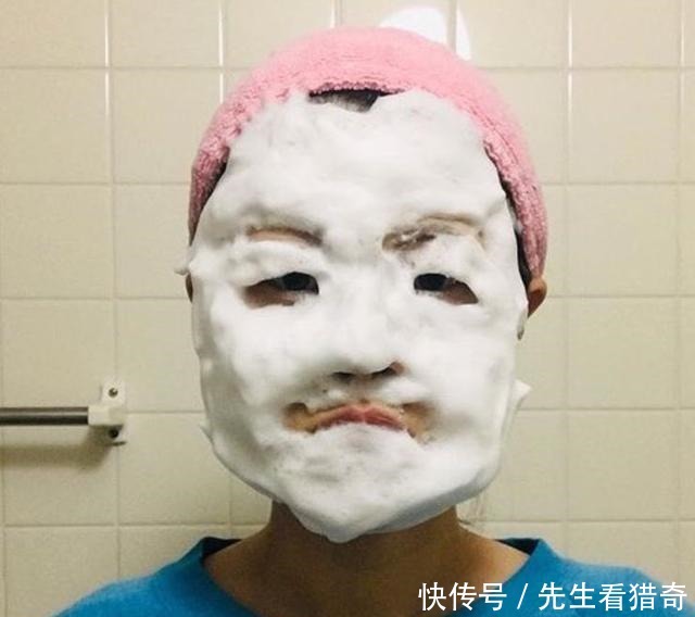 泰国|连泰国COS小哥都要写个服字,日本大神用洗面乳模仿各路名人