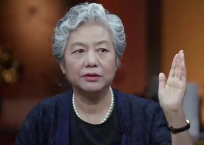 顶嘴|李玫瑾:当孩子开始顶嘴,家长多说3句话,孩子将来会感激你