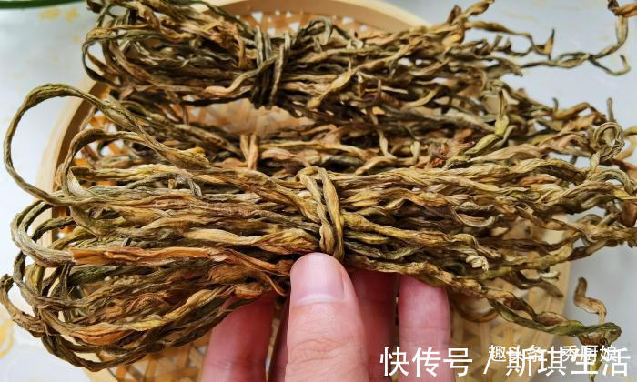 秀厨娘|现在才知道,保存豆角不用焯水放冰箱,教你1招,放得越久越好吃