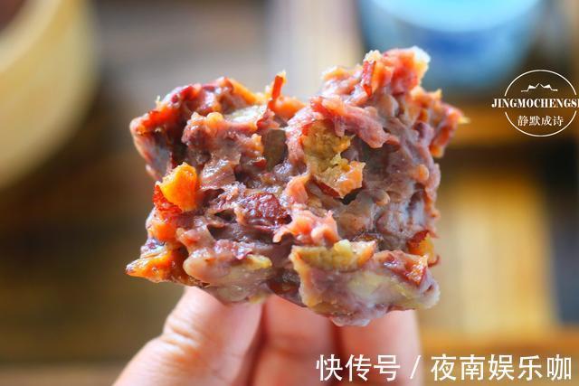 香甜|东北粘豆包的懒人做法，晶莹剔透，软糯香甜，刚出锅就吃了仨