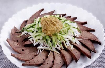 血液粘稠|58岁阿姨,突发大面积脑梗离世,医生劝诫:1种调料是罪魁祸首