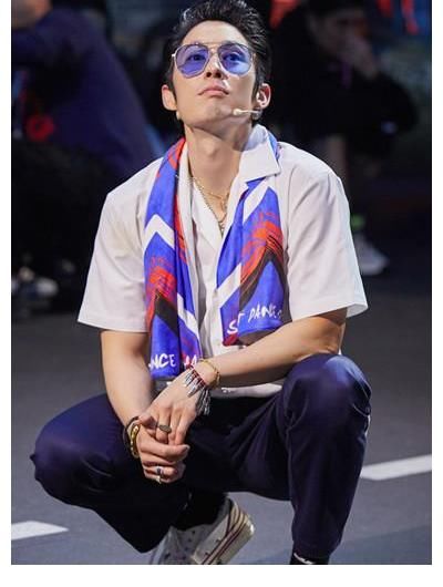 双十一晚会全阵容官宣,易烊千玺和时代少年团同台,周冬雨也加盟