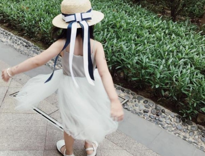 园长|儿子的进口保温杯被摔坏，对方家长只赔50元，园长的做法很大气