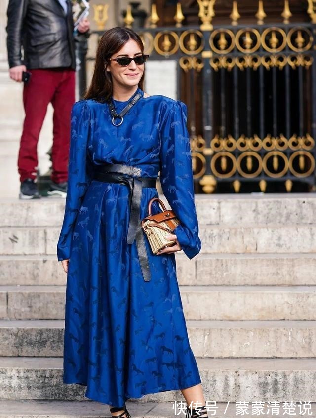 秋冬 秋冬衣服怎样选关键看“颜色”！今年流行这5种，减龄又百搭！