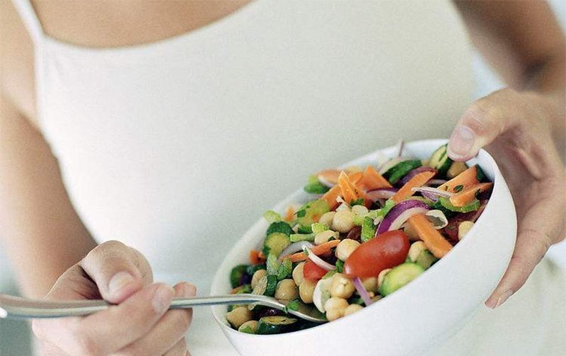 孕期吃什么水果让宝宝眼睛大,皮肤好,还能有效助我们缓解孕吐?