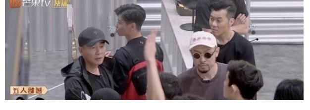 陈小春选人闹乌龙,张智霖顶替黄贯中,五位港星讲普通话笑料不断