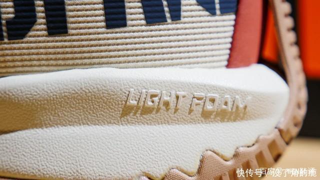 颜值设计双满分!首款“高端外场实战鞋”究竟有何玄机