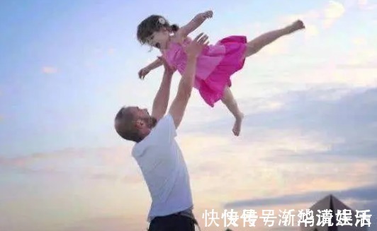 亲戚|悲剧!亲戚抛孩子玩“举高高”,8个月大婴儿被吊扇“收割”