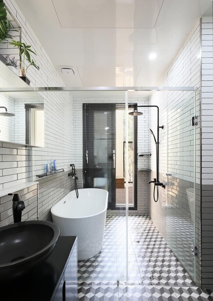 西厨|打拼30年，奖励一套337㎡别墅，门前大院子好享受，退休生活惬意