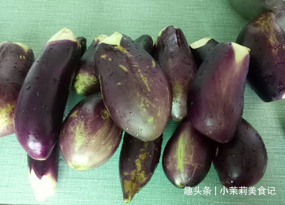 茄子干|晒茄子干，最忌直接晒和焯水，教您1招，不发黑更好吃，一年不坏