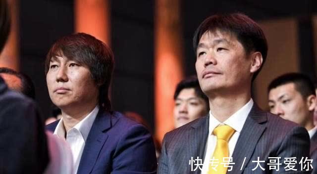 泰山队|李霄鹏接手国足帅印!鲁媒:国足已病入膏肓,换帅也改变不了什么