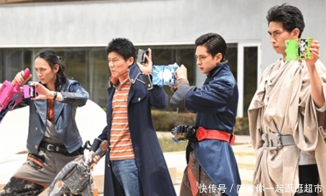 圣主|假面骑士圣刃:海棠复活重掌王剑,贤人成雷剑,剑十圣刃决战圣主