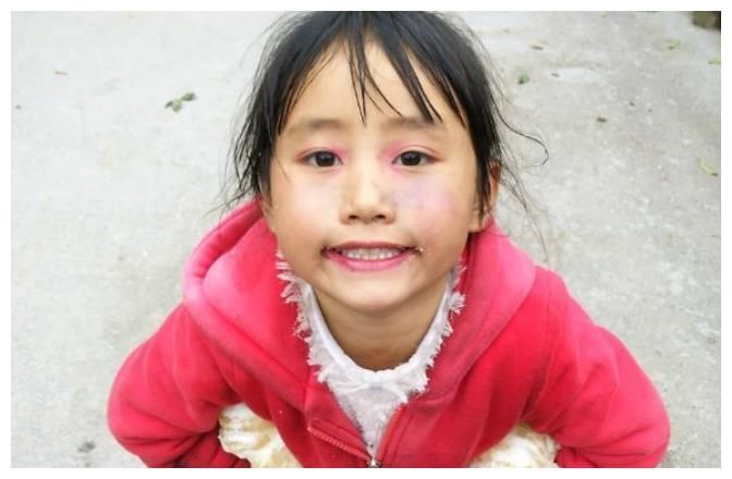 城市哥哥|还记得变形计的丽姐吗？4年后现状曝光，被城市哥哥宠成公主