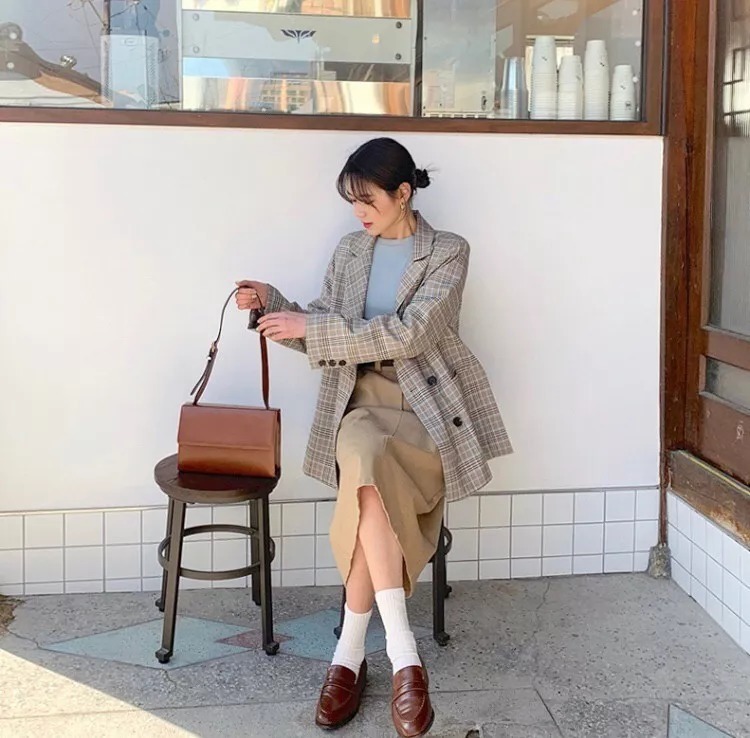 搭配|秋冬穿衣搭配:今冬外套、裤子、卫衣流行 “ 穿大不穿小 ”!让你慵懒又时髦!