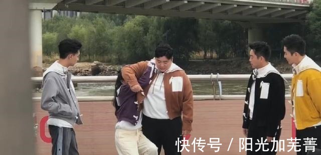搞笑|《奔跑吧黄河篇2》第二轮路透照曝光，巩立姣单手拎白鹿太搞笑！
