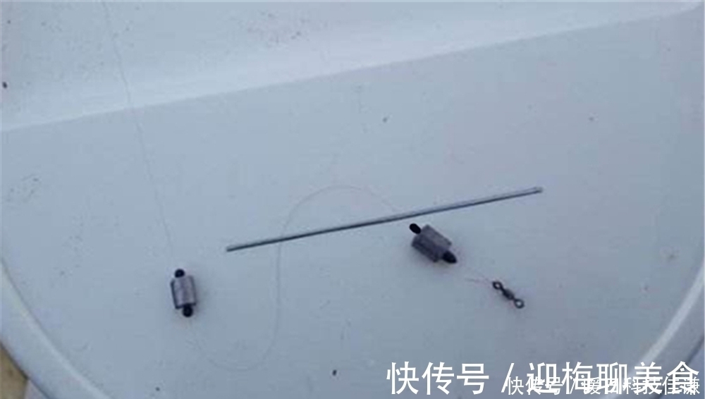 双铅钓法原理:钓组有2个铅坠,更重但是更灵敏,适合刮风天使用