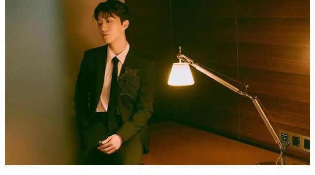 周深|丁程鑫受影響？周深成香餑餑？范丞丞宣傳新戲？王俊凱？