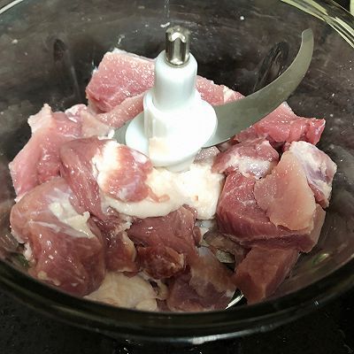 紫苏叶|紫苏蒸肉饼