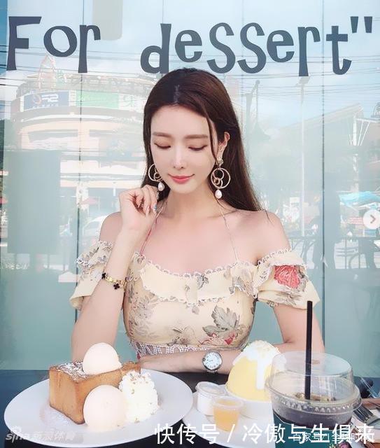 韩国健身女神Manyo 身材窈窕A5腰 一件背心搭配出时髦风