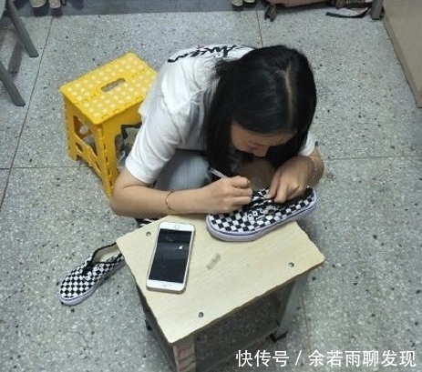 差距|我如果不说你能看出来他俩是双胞胎吗，差距真大